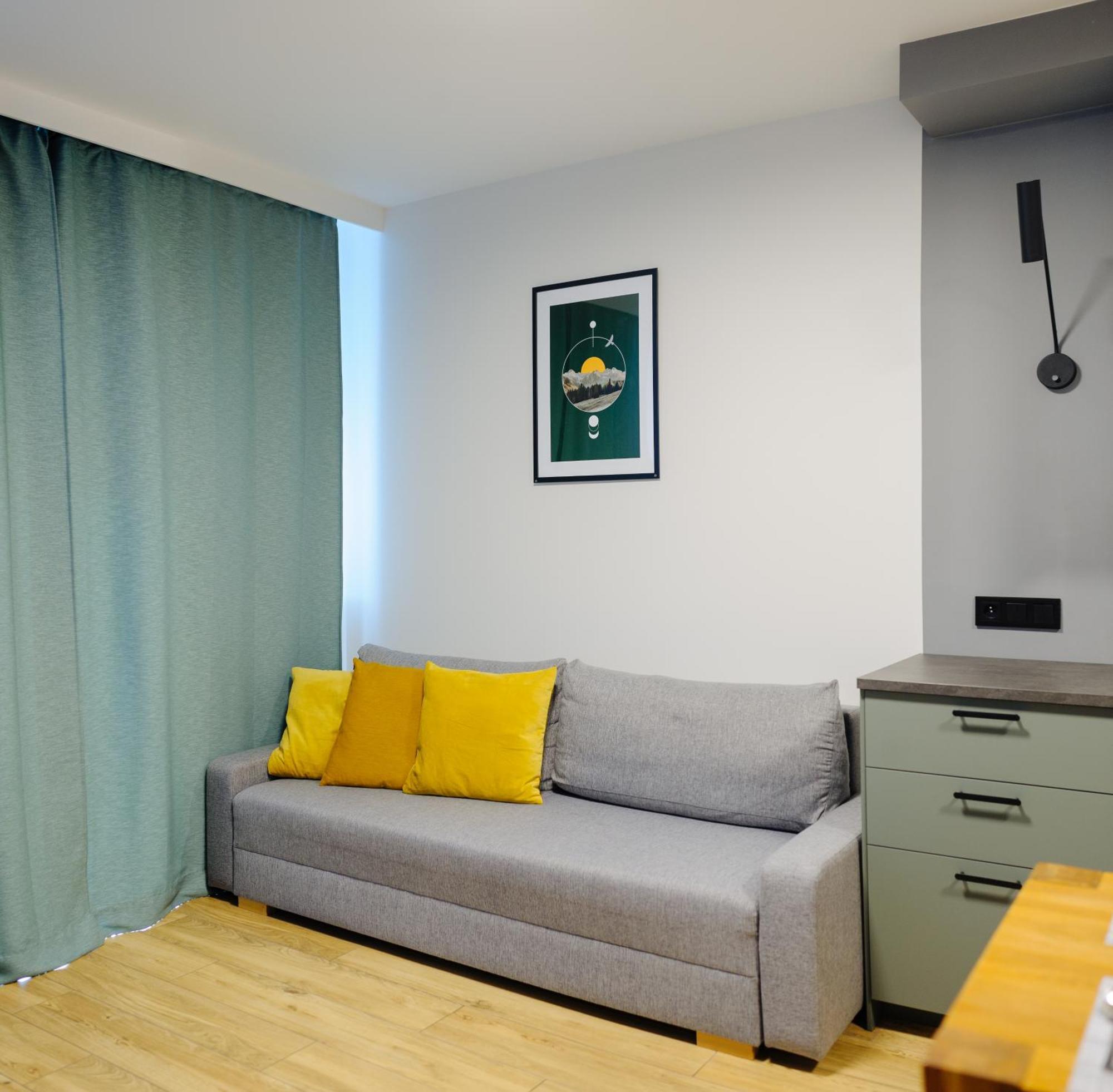 Like Home Apartments Krasków Exterior foto